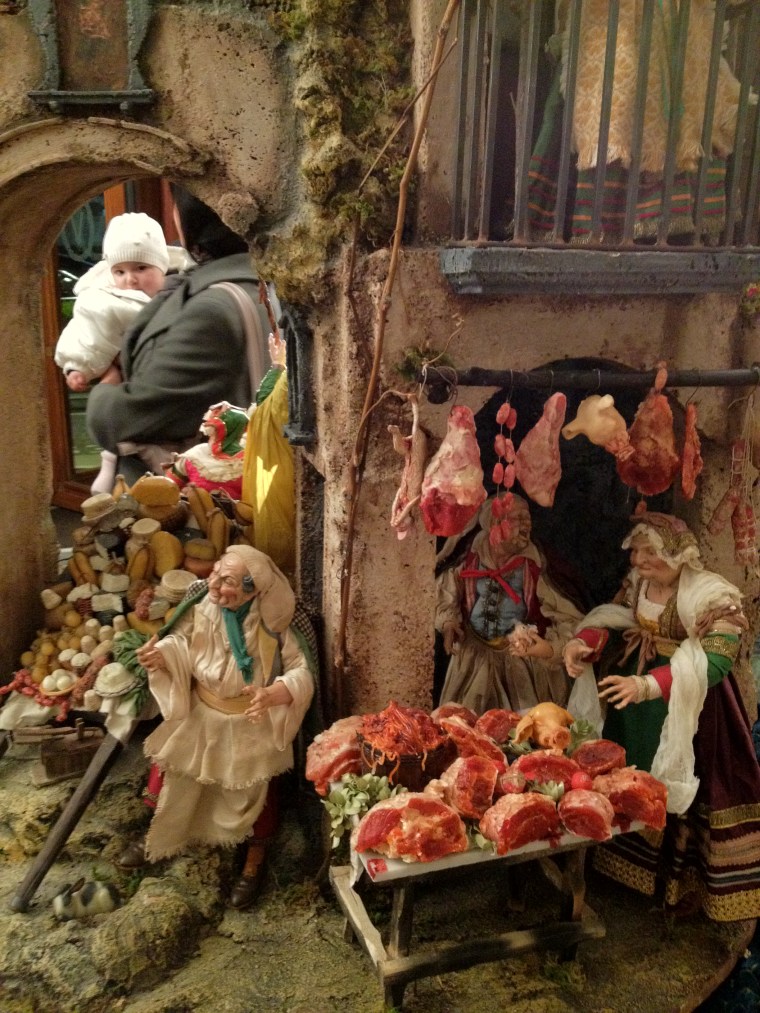 Another scene of the Nativity I found on display at The Grand Hotel Vesuvio in Naples during the presentation of the "Duemilla Vini" guide to the wines in Italy.  Note the attention to the details and how simple acts of life take active part in the Presepe Napoletano 