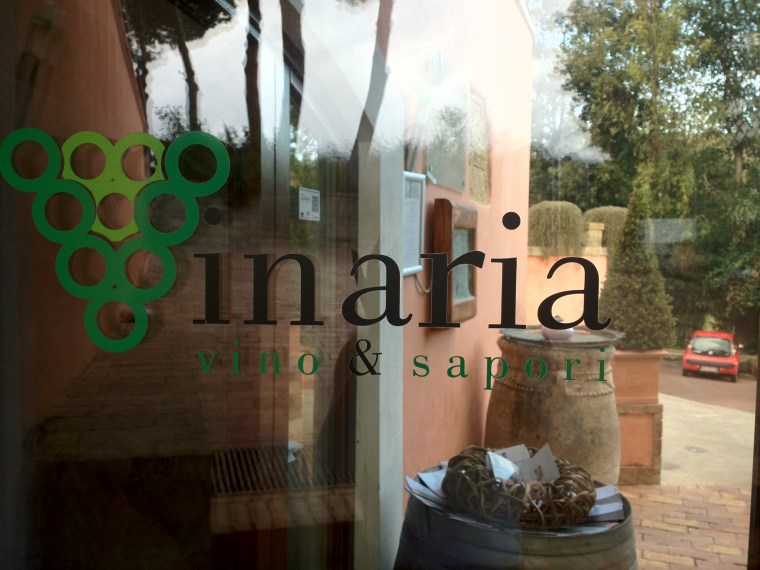 Excellent dining experience at Vinaria wine & flavors, restaurant and cave. 