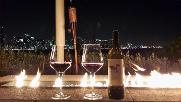 Decoy at Rusty Pelican